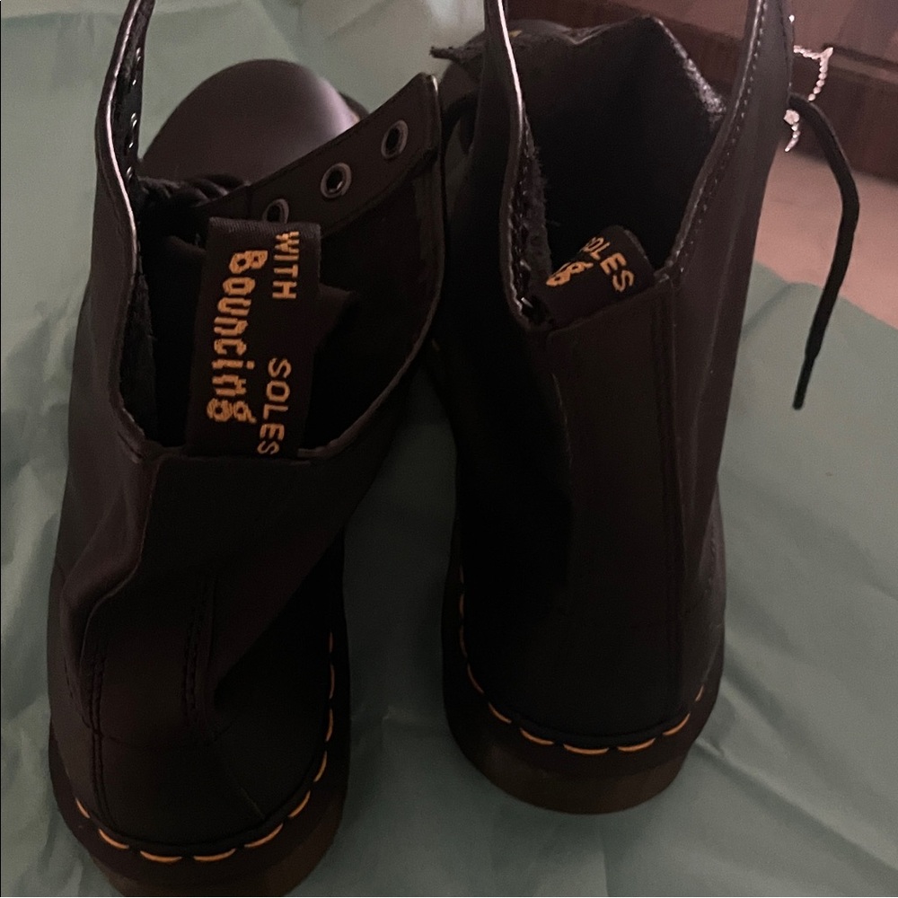 Dr. Martens  Black Leather Boots mens US 12